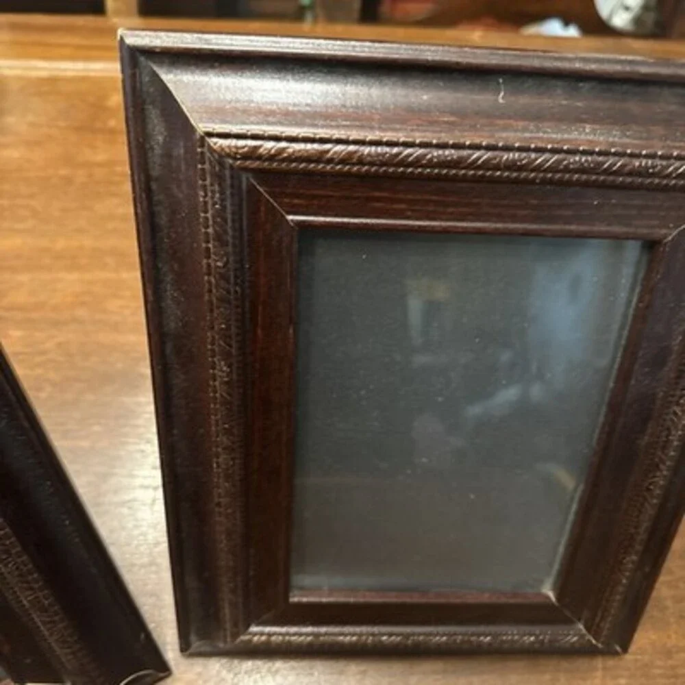 Vintage Olan Mills 5”x7” Solid Wood Picture Frames Set Of 2